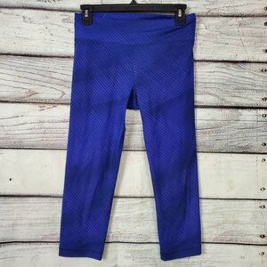 Under Armour HeatGear Compression Capri Leggings Blue Striped Women’s Small